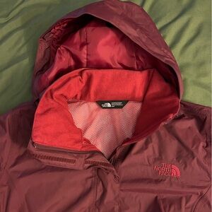 THE NORTH FACE - Resolve 2 jacket - NWT